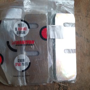 188542 Пластина 4мм Manitou