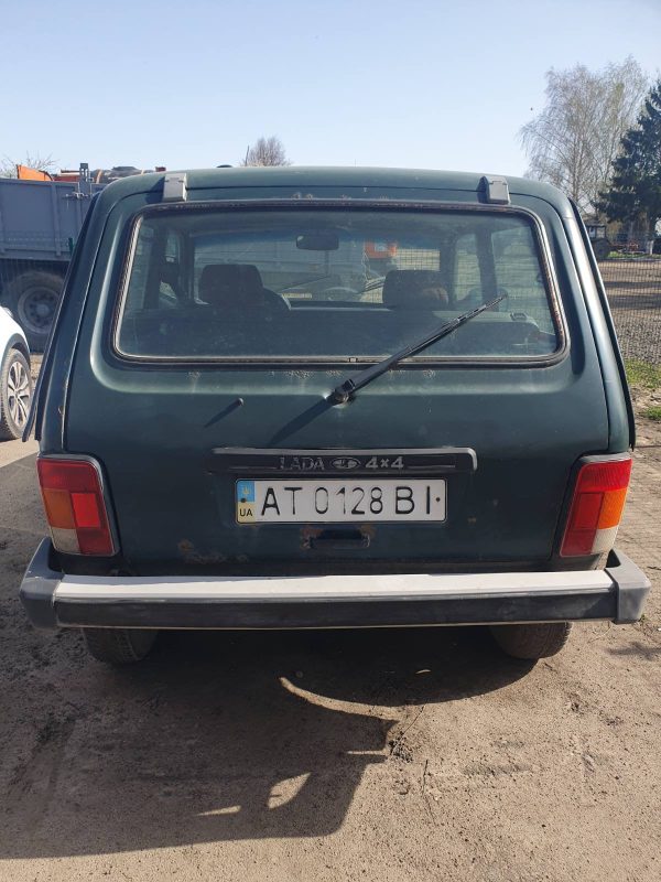Автомобіль легковий ВАЗ-212140