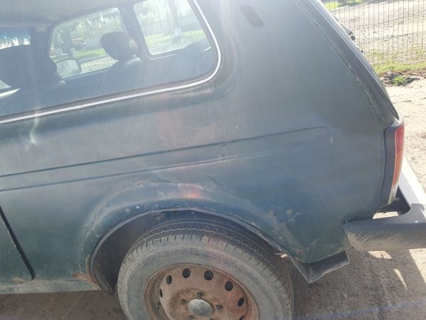 Автомобіль легковий ВАЗ-212140