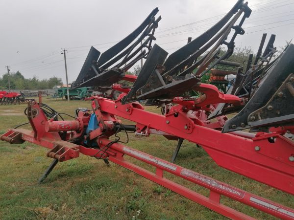 Плуг оборотний причіпний Gregoire Besson SPSF B9 8 корп, с.н. 724876