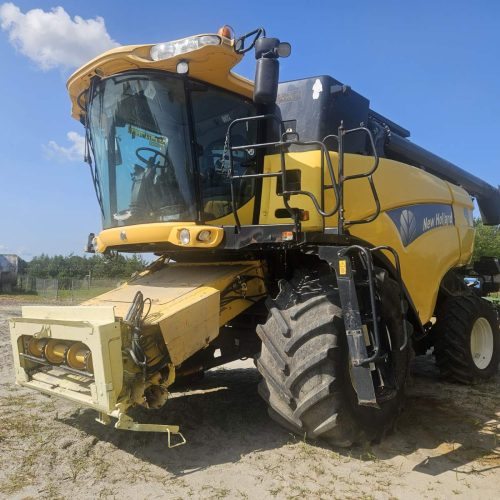 Комбайн зернозбиральний New Holland-СХ8080