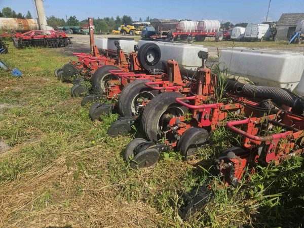 Сівалка Massey Ferguson MF555