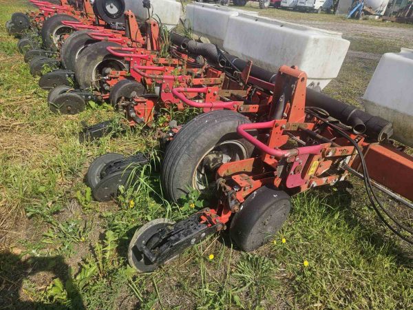 Сівалка Massey Ferguson MF555