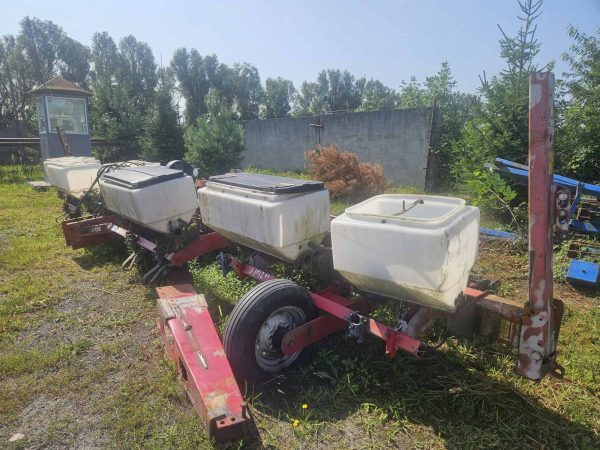 Сівалка Massey Ferguson MF555