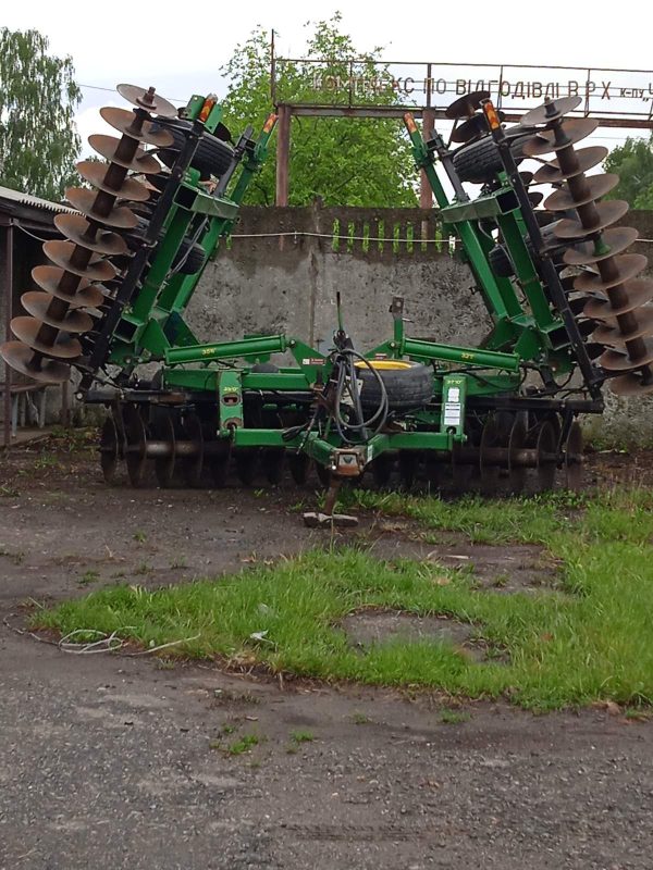Борона дискова John Deere-637