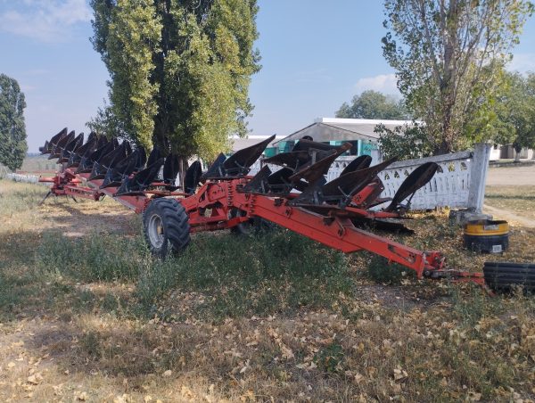 Плуг оборотний Gregoire Besson SPSL B9, 8+3
