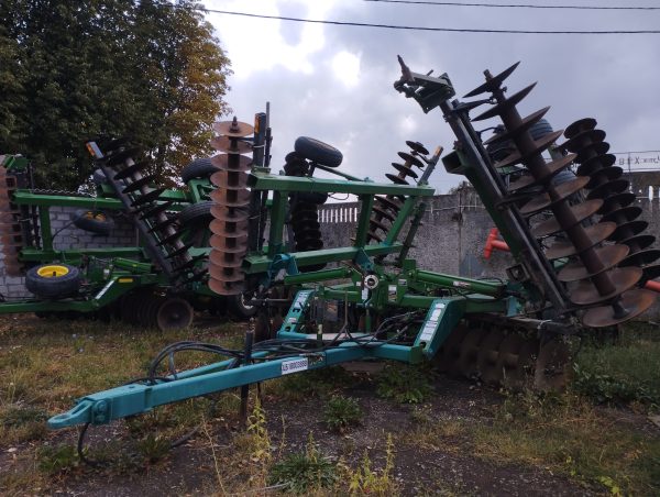 Борона дискова John Deere-637