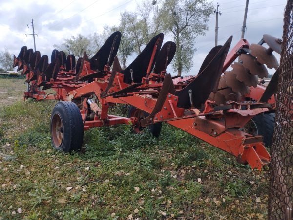 1726204984051 Плуг оборотний KUHN Challenger JO570, 8к