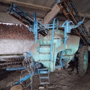 Обприскувач причіпний Berthoud Tracker-18