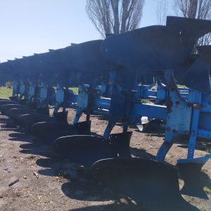 Плуг оборотний Lemken Diamant 8-корпусний напівнавісний