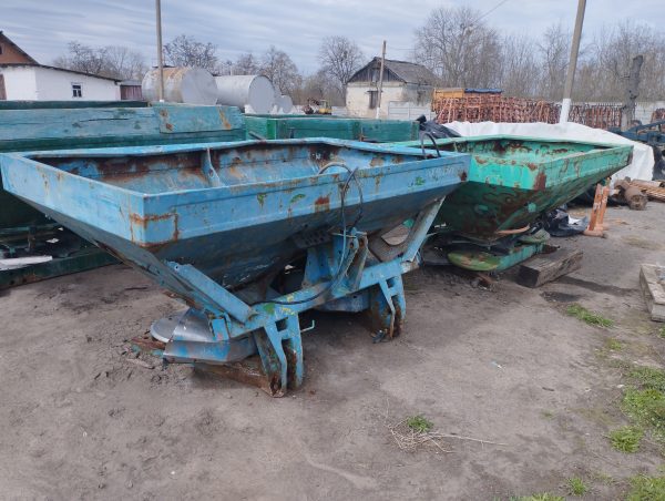 1747049086483 Розкидач мінеральних добрив Amazone-18