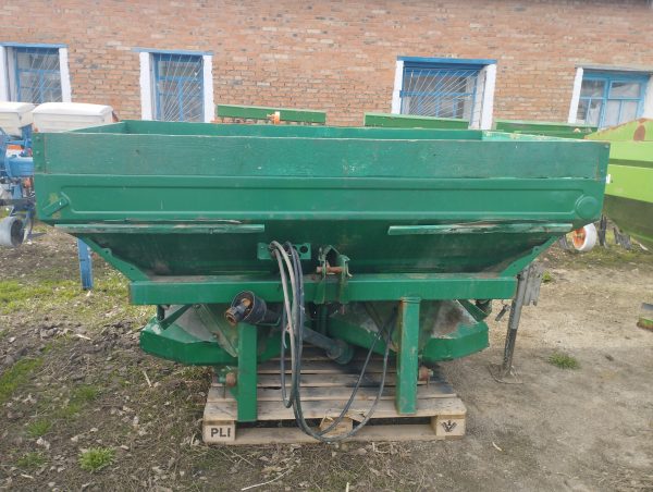 1747051811211 Розкидач мінеральних добрив Amazone-18