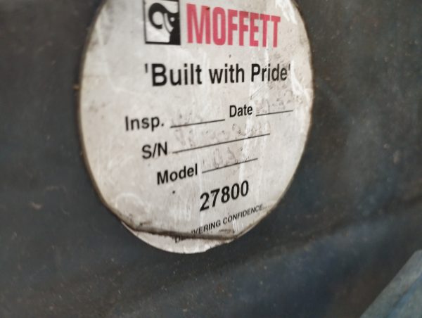 1750312287557 Навантажувач вилковий Moffett-RL35.3