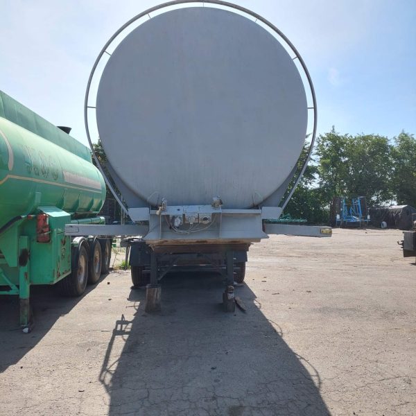 Спеціалізований напівпричіп-цистерна FRUEHAUF T34T (модель TF34T)