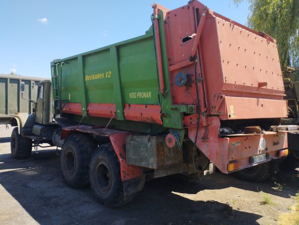 1751532655156 Розкидачі органічних добрив Herkules-Pronar 262
