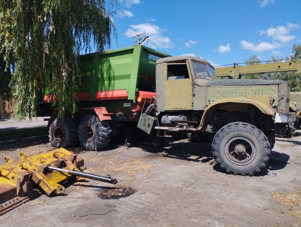 1751534571308 Розкидачі органічних добрив Herkules-Pronar 262