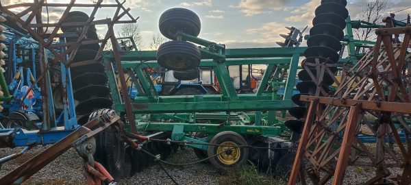 Борона дискова JohnDeere - 637