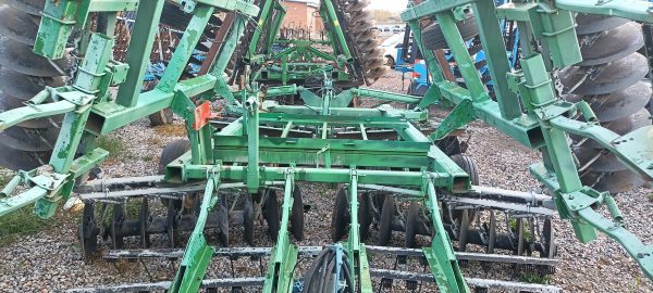 Борона дискова JohnDeere - 637