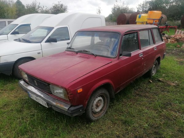 Автомобіль легковий ВАЗ 21043-20