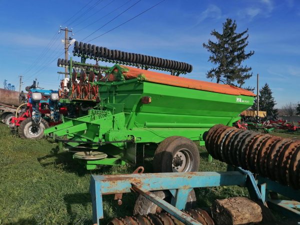 2. Розкидач добрив Amazone ZG-B 5500 с.н. ZGB0007651 3 Розкидач мінеральних добрив Amazone ZG-B 5500 с.н. ZGB0007651
