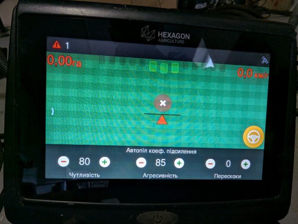 Система автоматичного водіння Ti7 GNSS L1+L2 RTK+3G гідравлічного типу SteerDirect Hydraulic