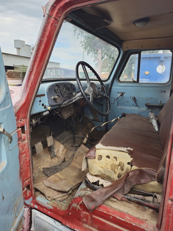 Автомобіль ГАЗ-52 пожежний