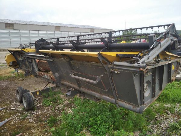 3. Жатка зернова AGCO PowerFlow PF 7,6м с.н.944264 1 Жатка зернова AGCO PowerFlow PF 7,6м