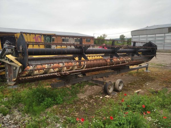 3. Жатка зернова AGCO PowerFlow PF 7,6м с.н.944264 2 Жатка зернова AGCO PowerFlow PF 7,6м