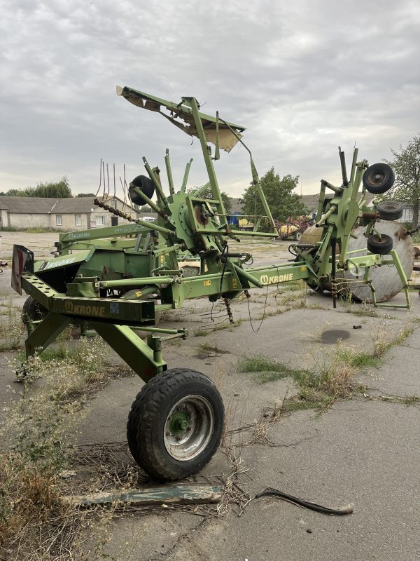 4. Граблі Krone Swadro №3070669408 Граблі Krone Swadro 1201 A