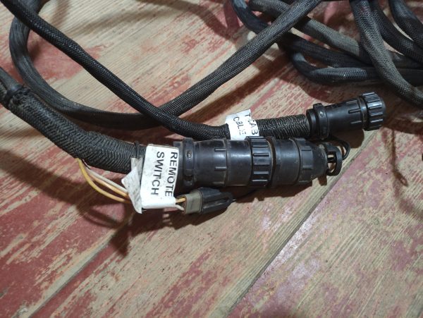 Кабель  PWR/CAN FRONT MNT BATTERY