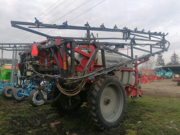 5. Обприскувач причіпний Top Air TA 112-90 сер.B30900104 8 Обприскувач причіпний Top Air TA 112-90 сер.B30900104