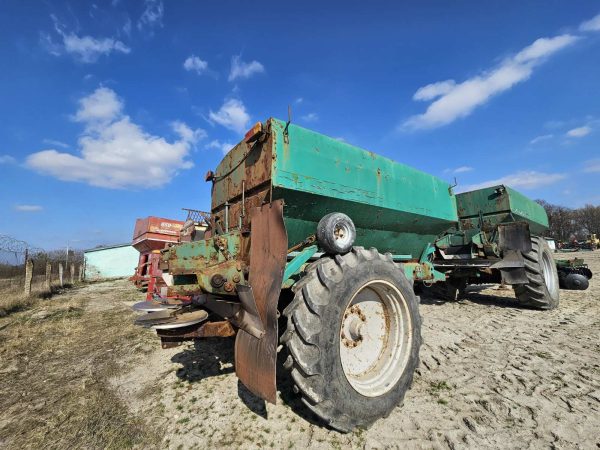 5. Розкидач добрив Amazone ZG-24 с.н.ZGB0007468 2 Розкидач добрив Amazone ZGВ 8200 с.н.ZGB0007468