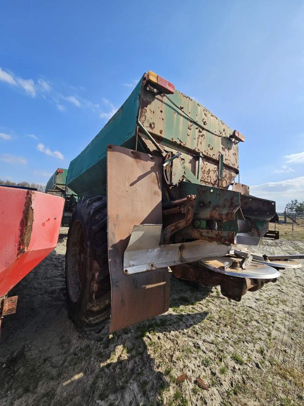 5. Розкидач добрив Amazone ZG-24 с.н.ZGB0007468 5 Розкидач добрив Amazone ZGВ 8200 с.н.ZGB0007468
