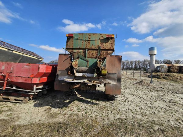 5. Розкидач добрив Amazone ZG-24 с.н.ZGB0007468 6 Розкидач добрив Amazone ZGВ 8200 с.н.ZGB0007468