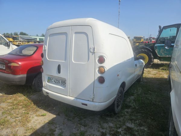 Автомобіль ЗАЗ-TF558P