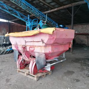 Розкидач добрив Kuhn Axis