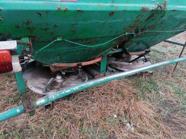 9. Розкидач Amazone ZAM 1501 ZAM0055016 4 Розкидач мінеральних добрив Amazone ZAM 1501