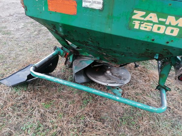 9. Розкидач Amazone ZAM 1501 ZAM0055016 5 Розкидач мінеральних добрив Amazone ZAM 1501