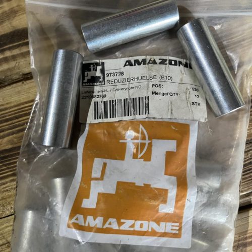 973728 Втулка Amazone 975382 Сопло інжектора Amazone