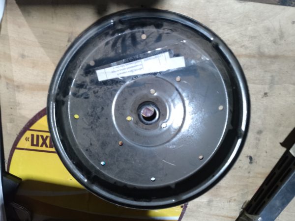 A85104 Диск сталевий штампований котка-копіра секції сівалки John Deere A85104 Диск сталевий штампований котка-копіра секції сівалки John Deere