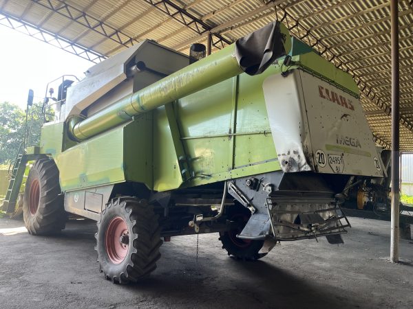 IMG_0228 Комбайн зернозбиральний Claas-Mega 360