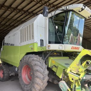 Комбайн зернозбиральний Claas-Mega 360