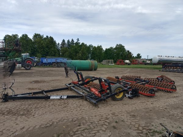 IMG_20240611_111342 Коток спіралевидний причіпний WTP4100 (Bourgault)