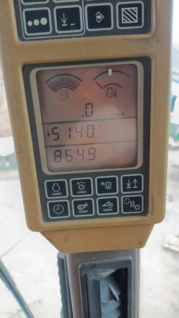 Комбайн зернозбиральний John Deere-9880STS