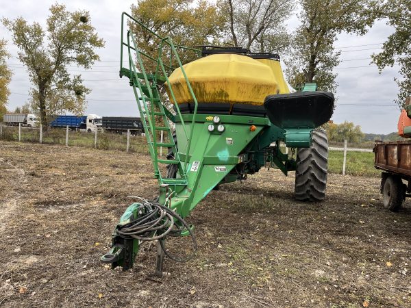 Бункер до посівного комплексу John Deere 730
