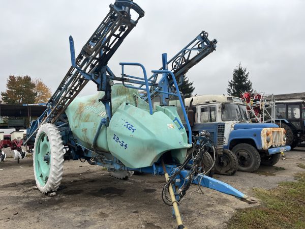 Обприскувач Berthoud Tracker-18