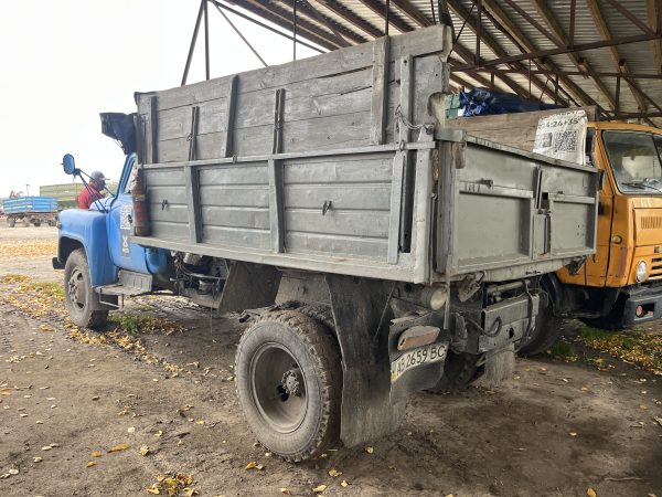 IMG_3185 Автомобіль вантажний САЗ-3502 самоскид