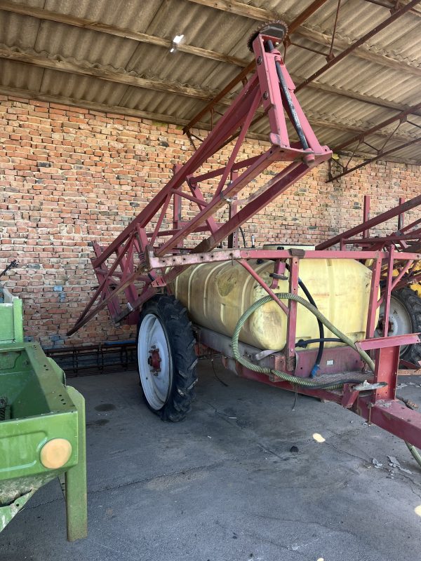 Обприскувач причіпний Hardi Ranger -18