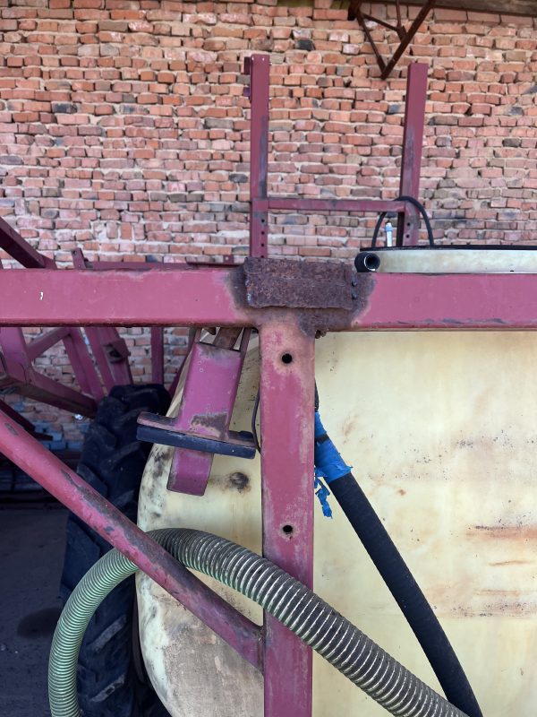 Обприскувач причіпний Hardi Ranger -18