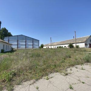 Продаж нежитлових приміщень (ферма) 10589,9м², 9,7592га, Черкаська обл